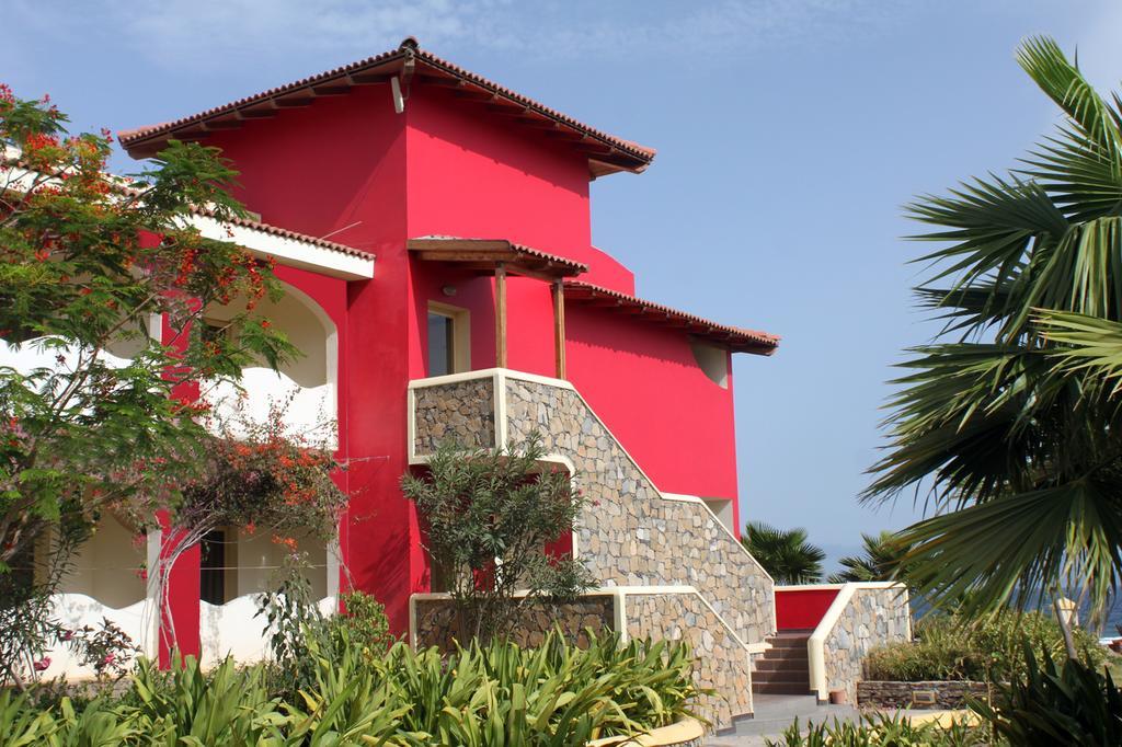 Santantao Art Hotel 4*